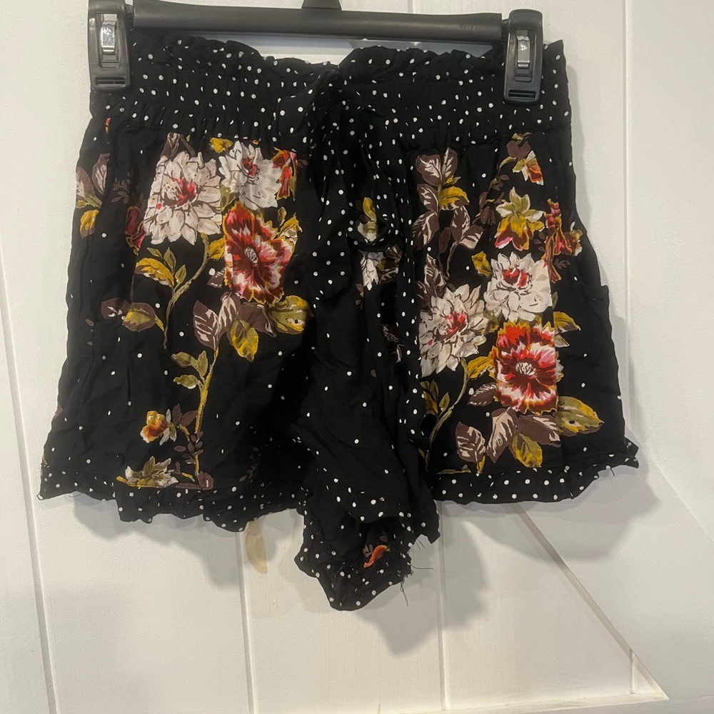 Angie Black High Waist Floral Shorts